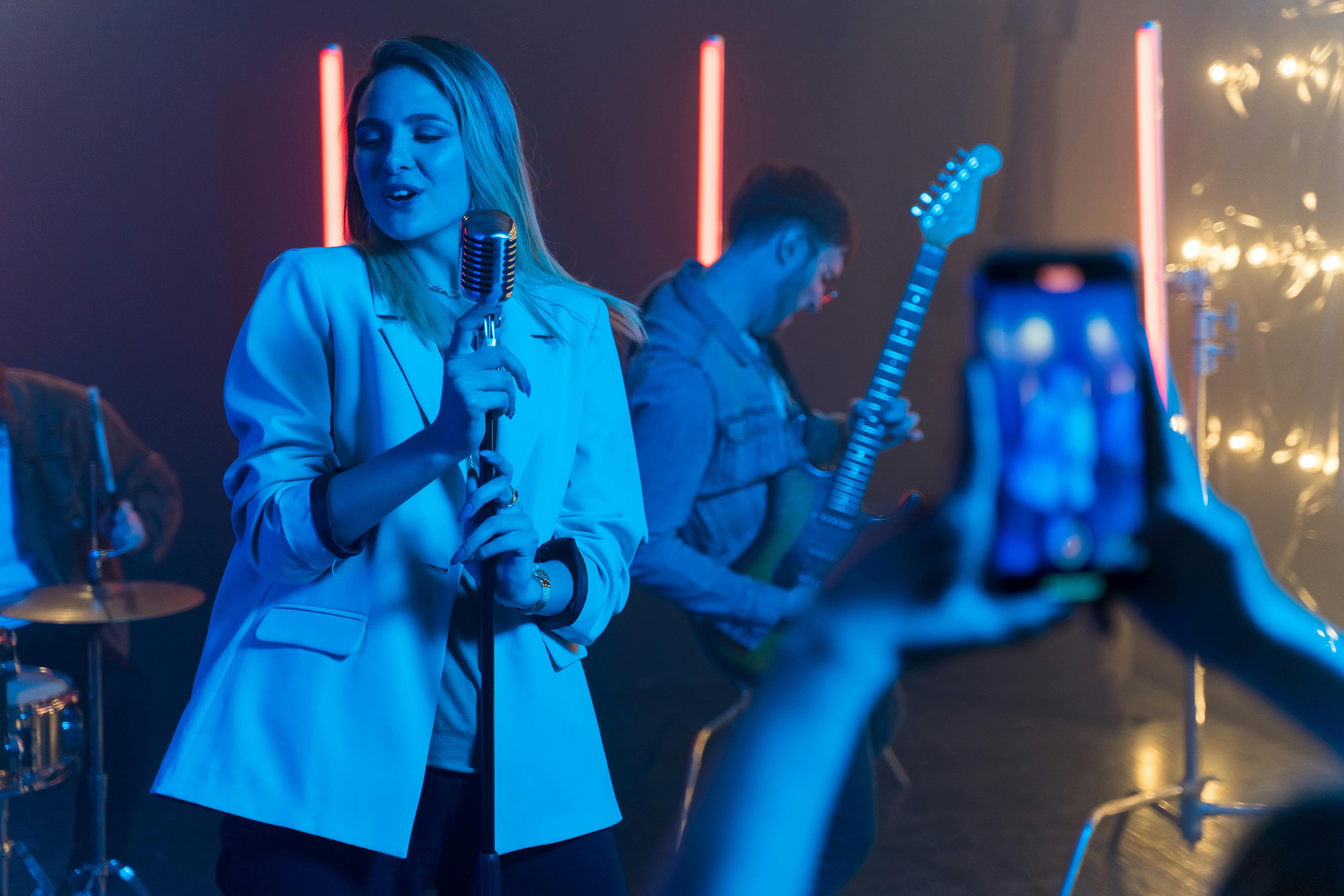 How Live Music Increases Guest Spending & Repeat Business | Boost Revenue